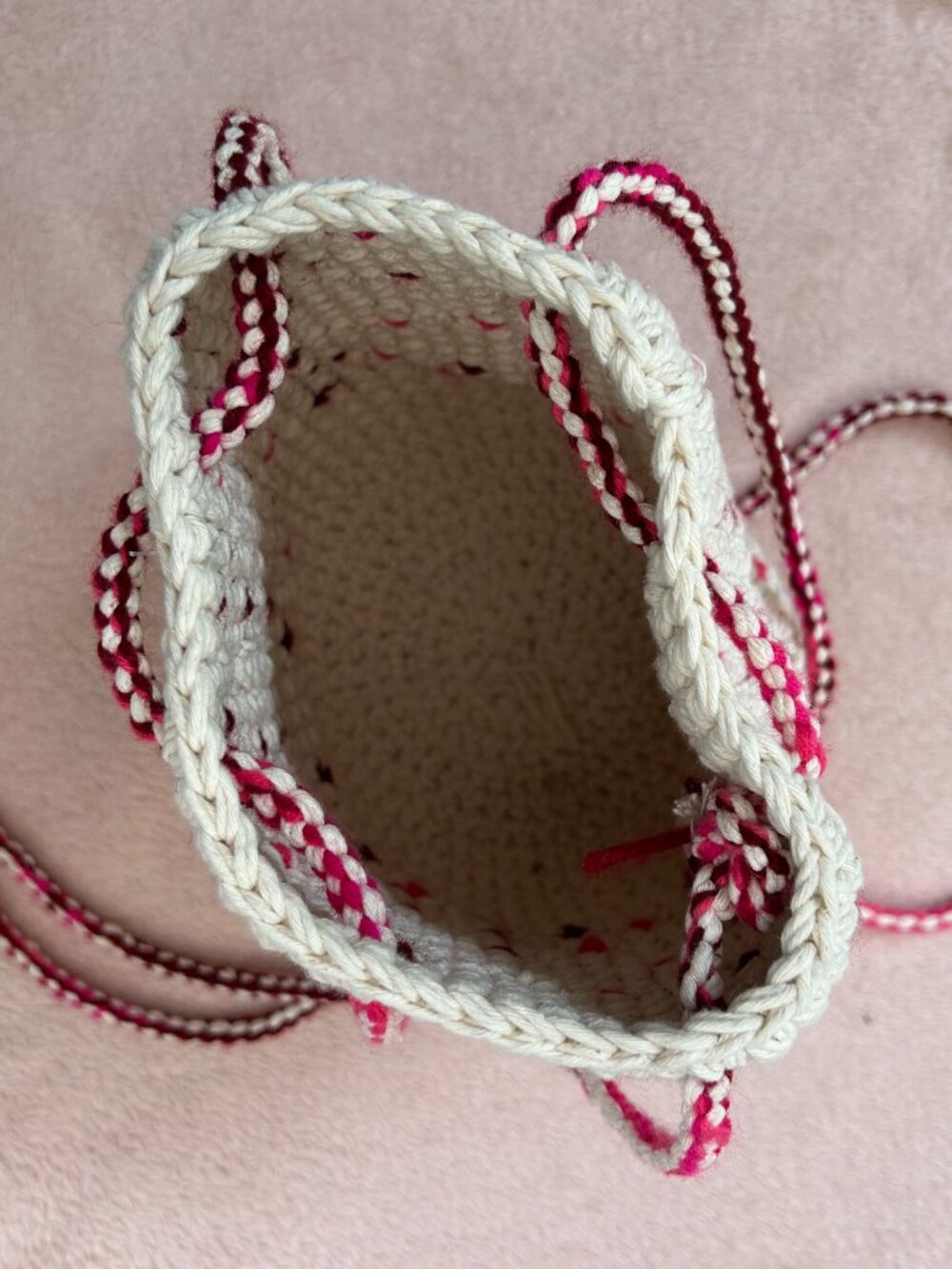 Handmade Crochet Bucket Crossbody Bag Tote - Picture 4 of 7